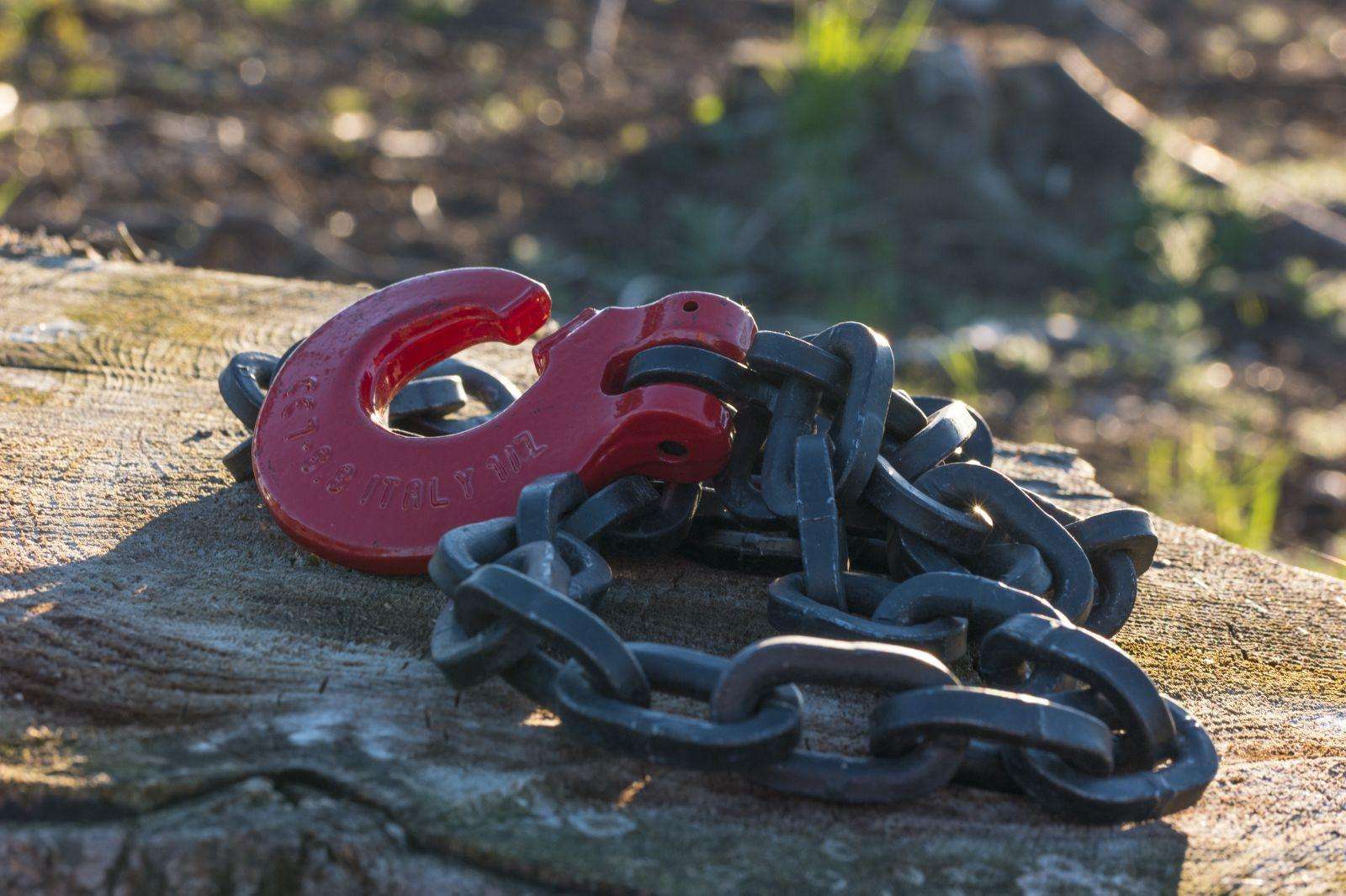 FORESTRY AND AGRICULTURAL CHAINS AND ACCESSORIES