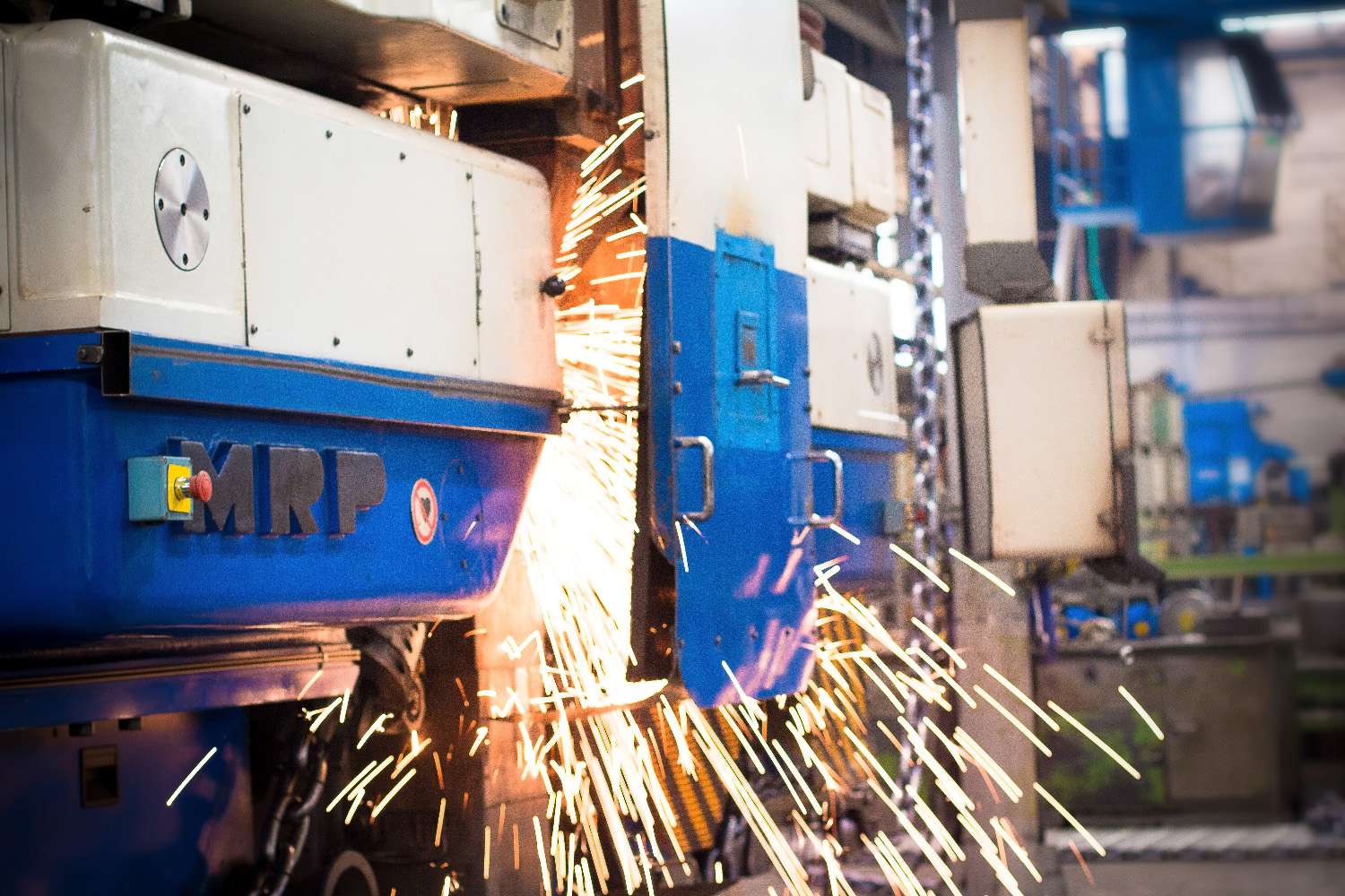 NAHLÉDNĚTE DO ŘETĚZÁRNY